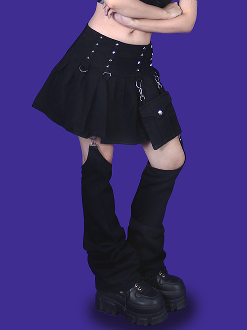 punk-girl chain warmer skirt