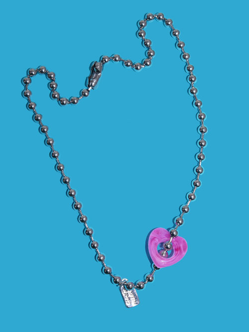 heart kitsch ball necklace